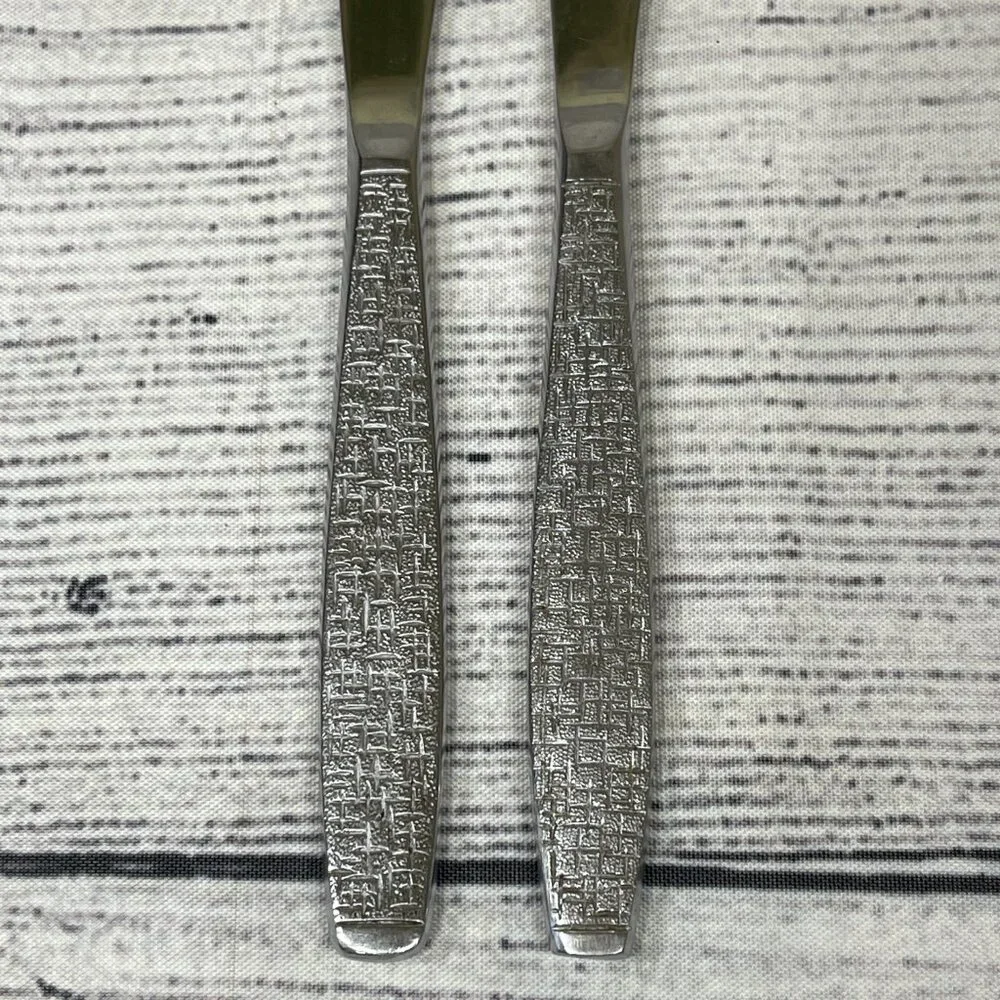 Vintage TWA Airline Stainless Steel Basketweave Table Knife Pair 8